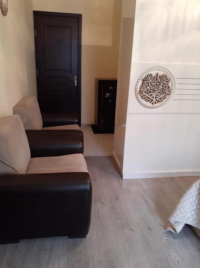 Guest House "Sulo" Kobuleti Esterno foto