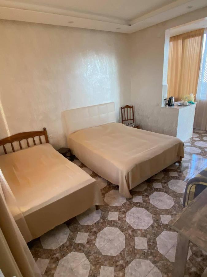 Guest House "Sulo" Kobuleti Esterno foto