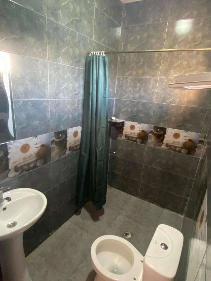 Guest House "Sulo" Kobuleti Esterno foto