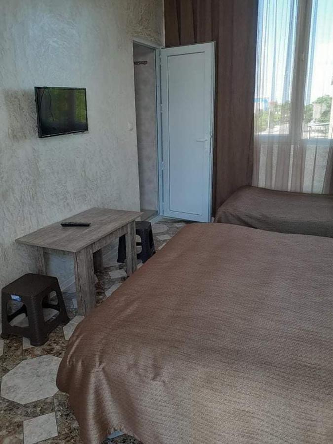 Guest House "Sulo" Kobuleti Esterno foto
