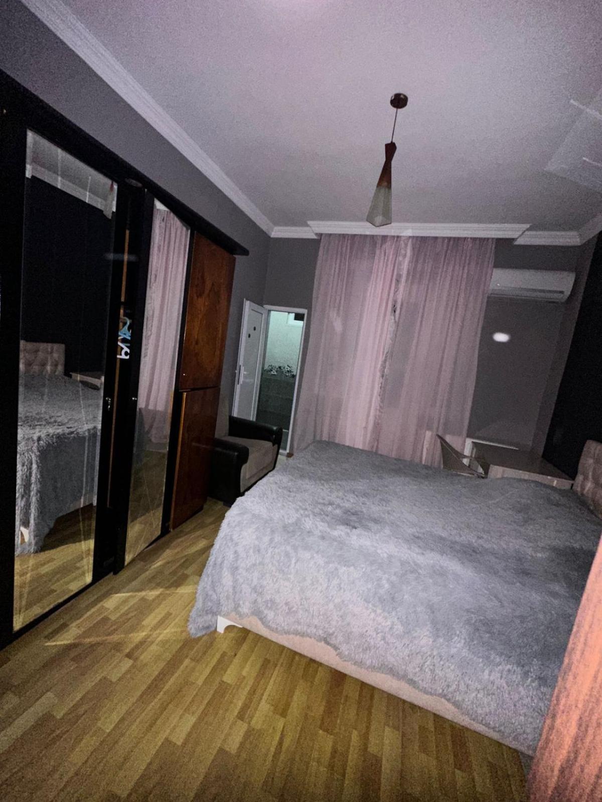 Guest House "Sulo" Kobuleti Esterno foto